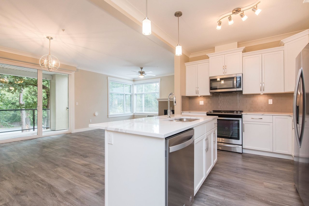 205-45761 Stevenson Rd