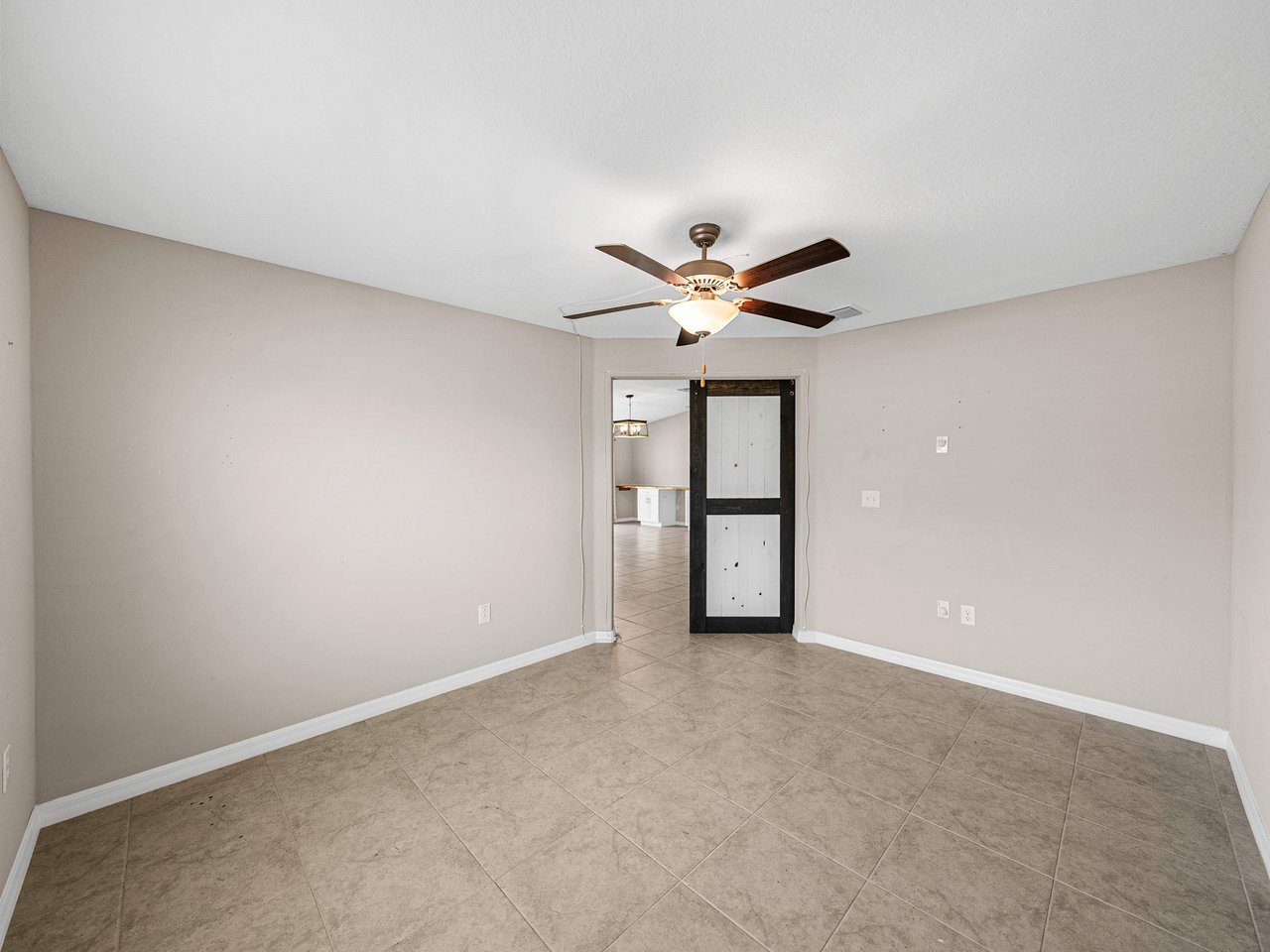 5474 LESLIE CANYON DR