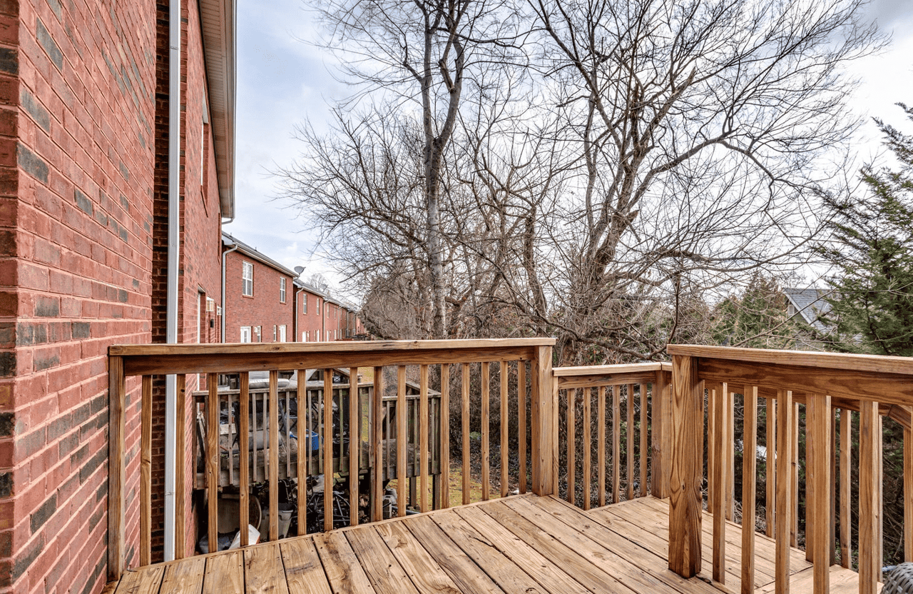 814 Blue Spruce Way
