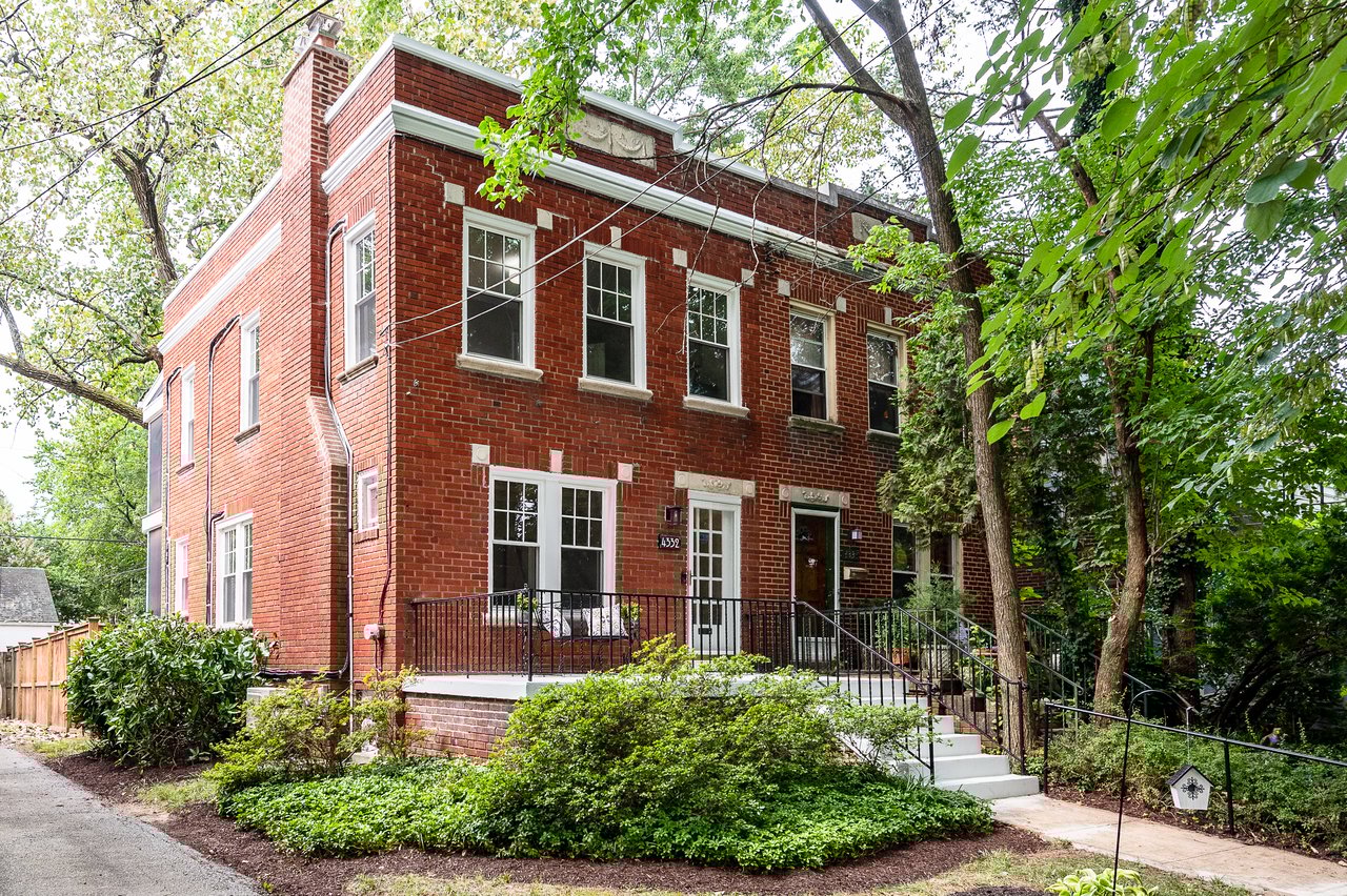 4332 Chesapeake St NW