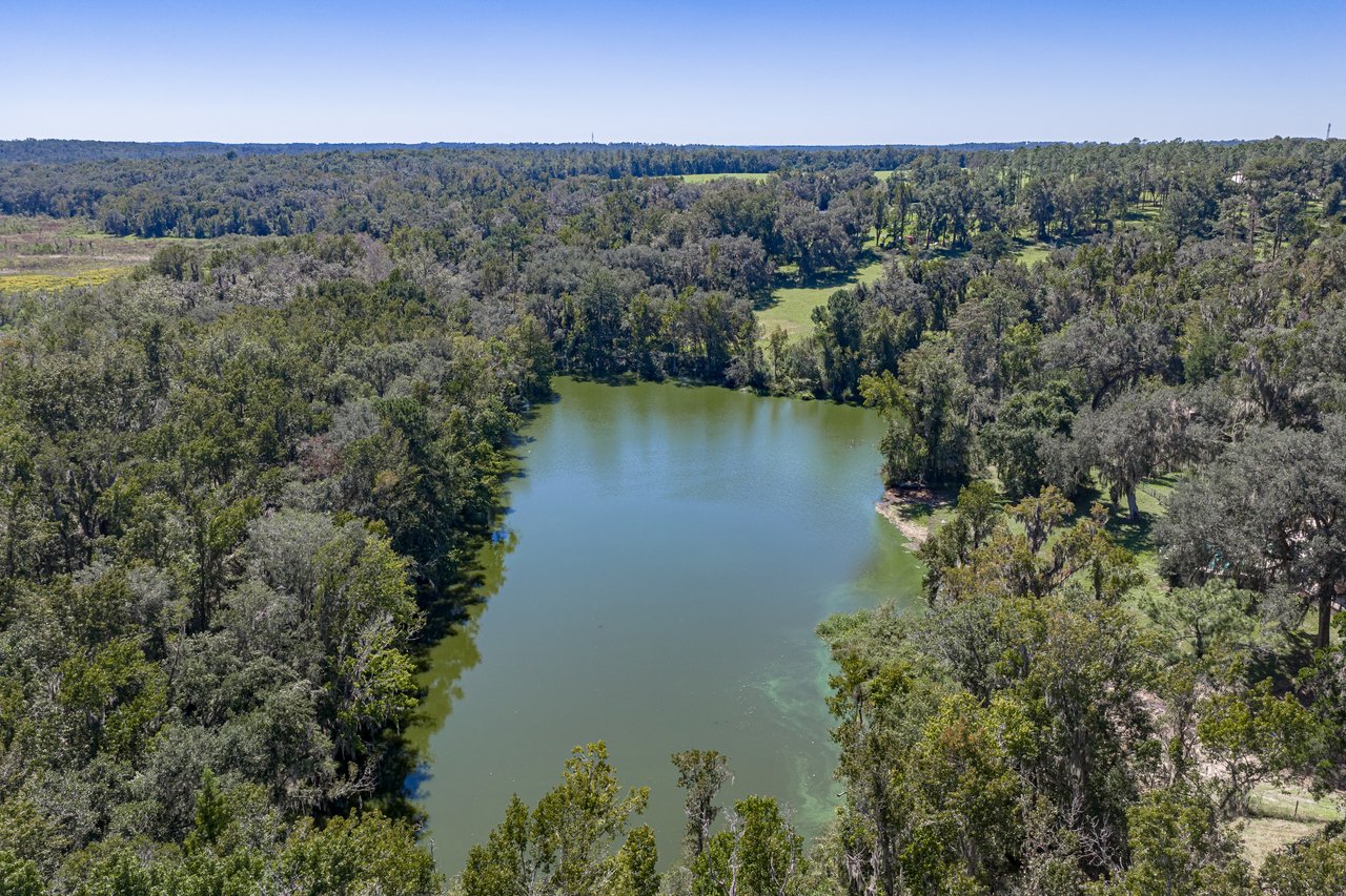 18728 LAKE IOLA RD