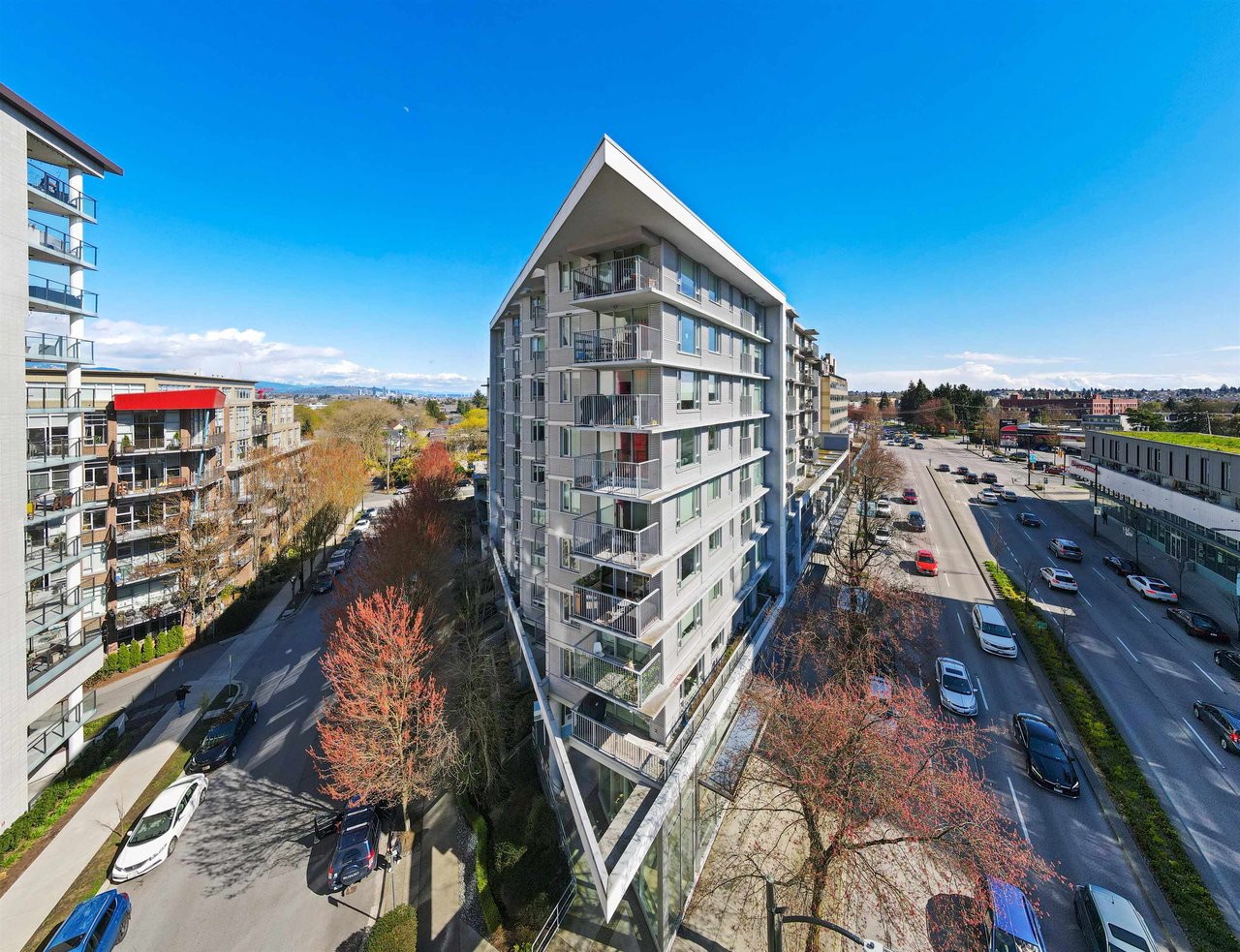 509-328 E 11th Ave