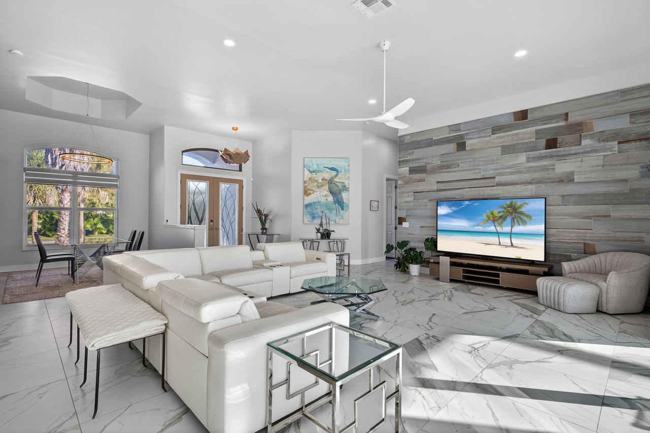 Preserve-backed sanctuary—fully transformed.