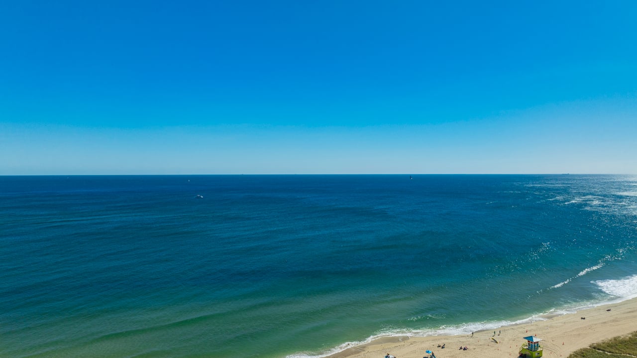 W Pompano Beach Hotel & Residences
