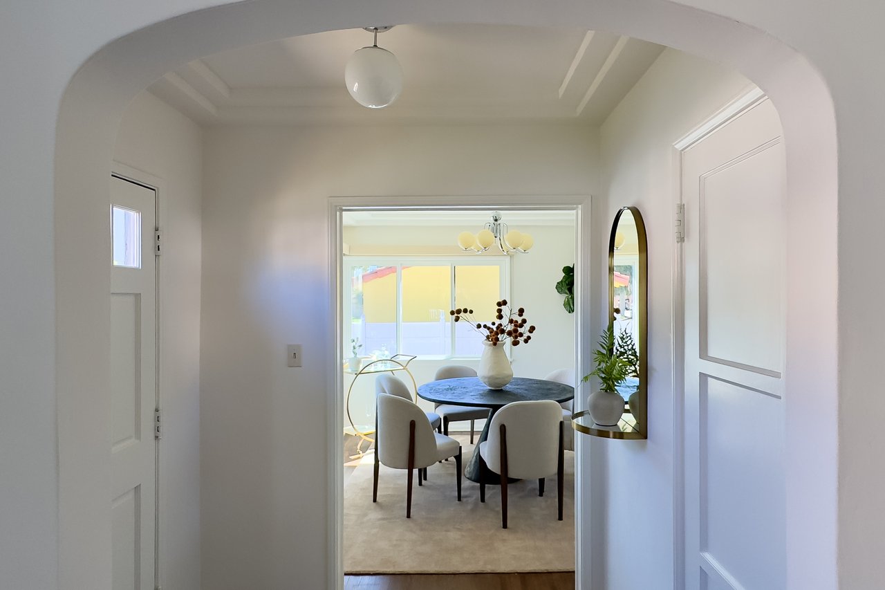 3987 Roxton Ave, Leimart Park