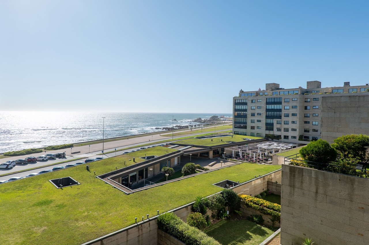 3-bedroom Sea View Duplex in Leça da Palmeira – Elegance, Space & Unmatched Location