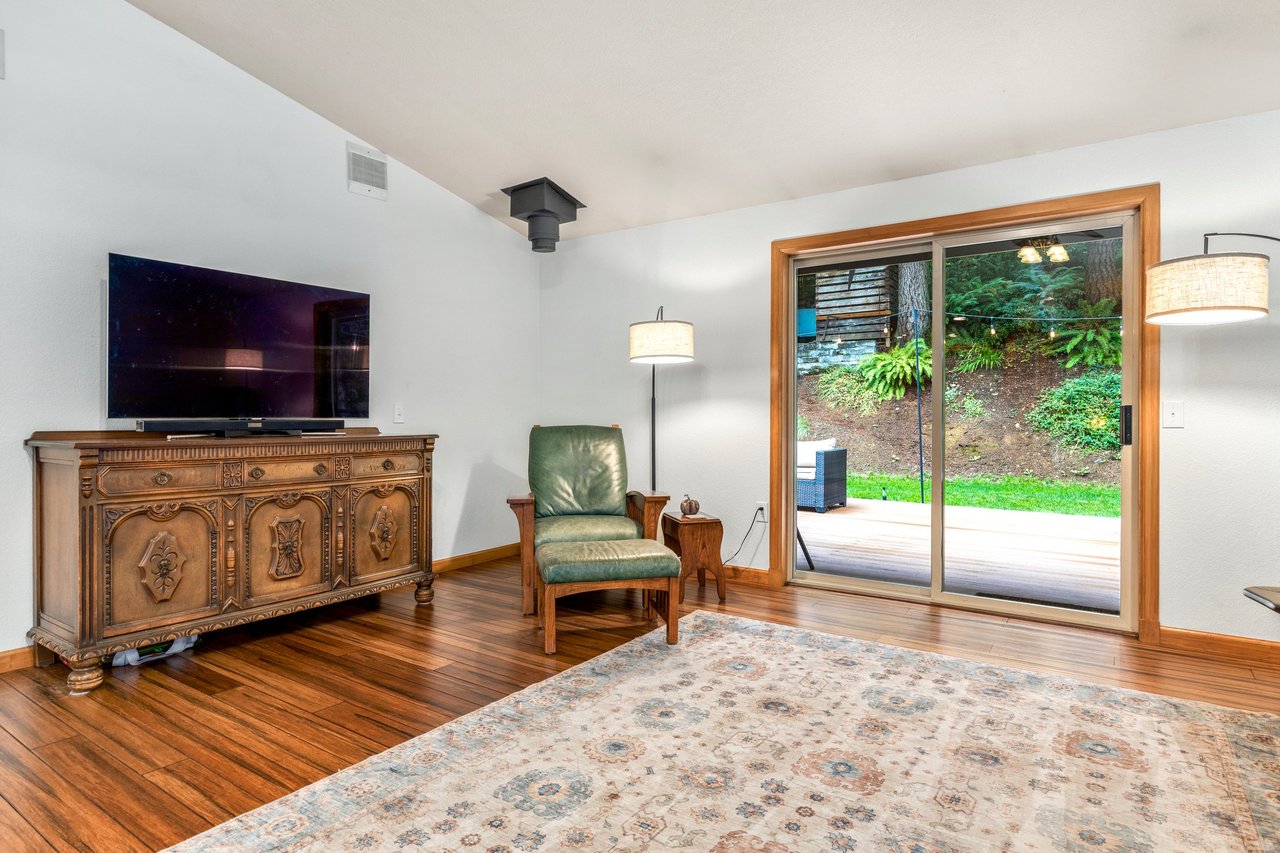 	12831 184th Dr SE, Snohomish, WA 98290