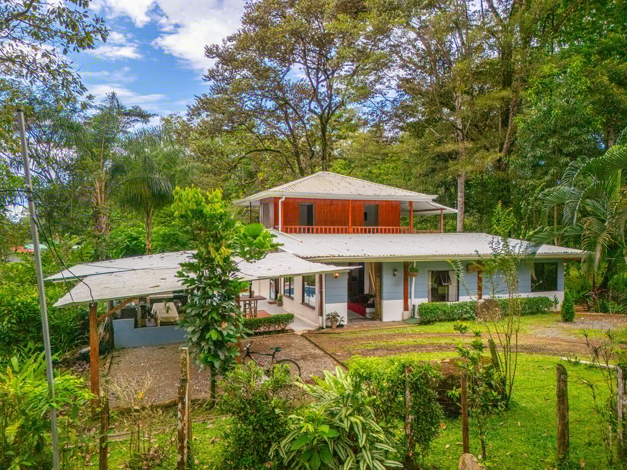 Creekside Harmony Villa | 4 Bedrooms • 3.5 Bathrooms • Private Pool • Surrounded by Nature