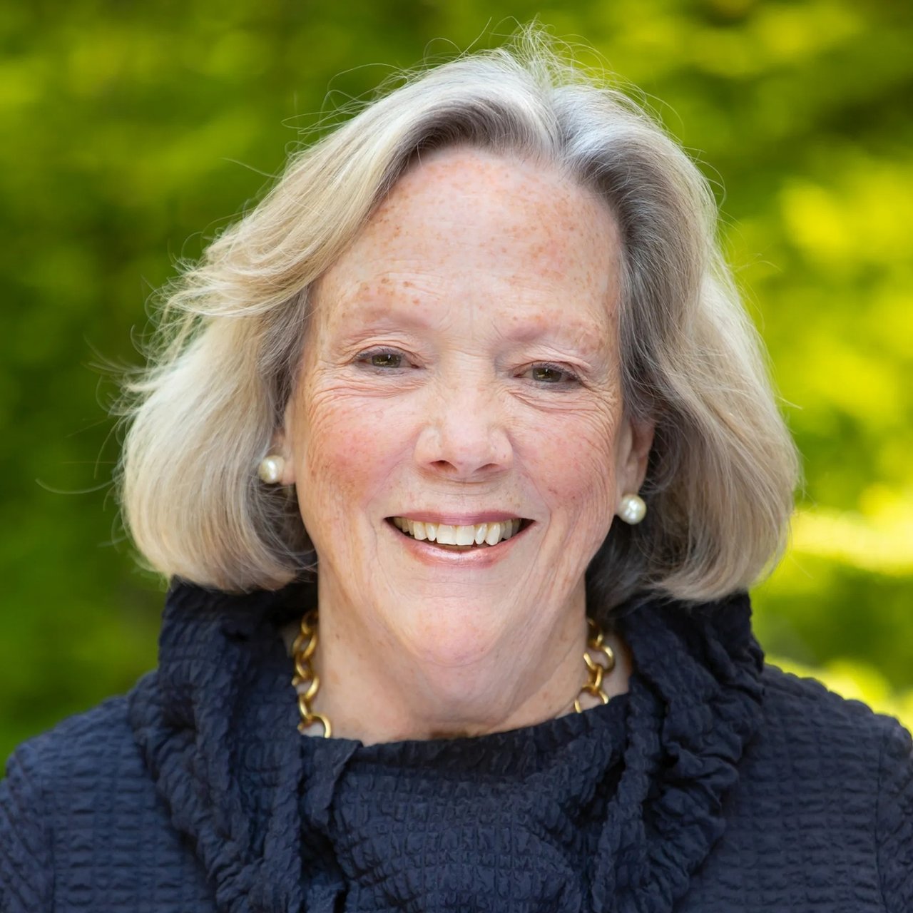 Carroll Fernald Mount Desert Island, MA Real Estate Agent Headshot
