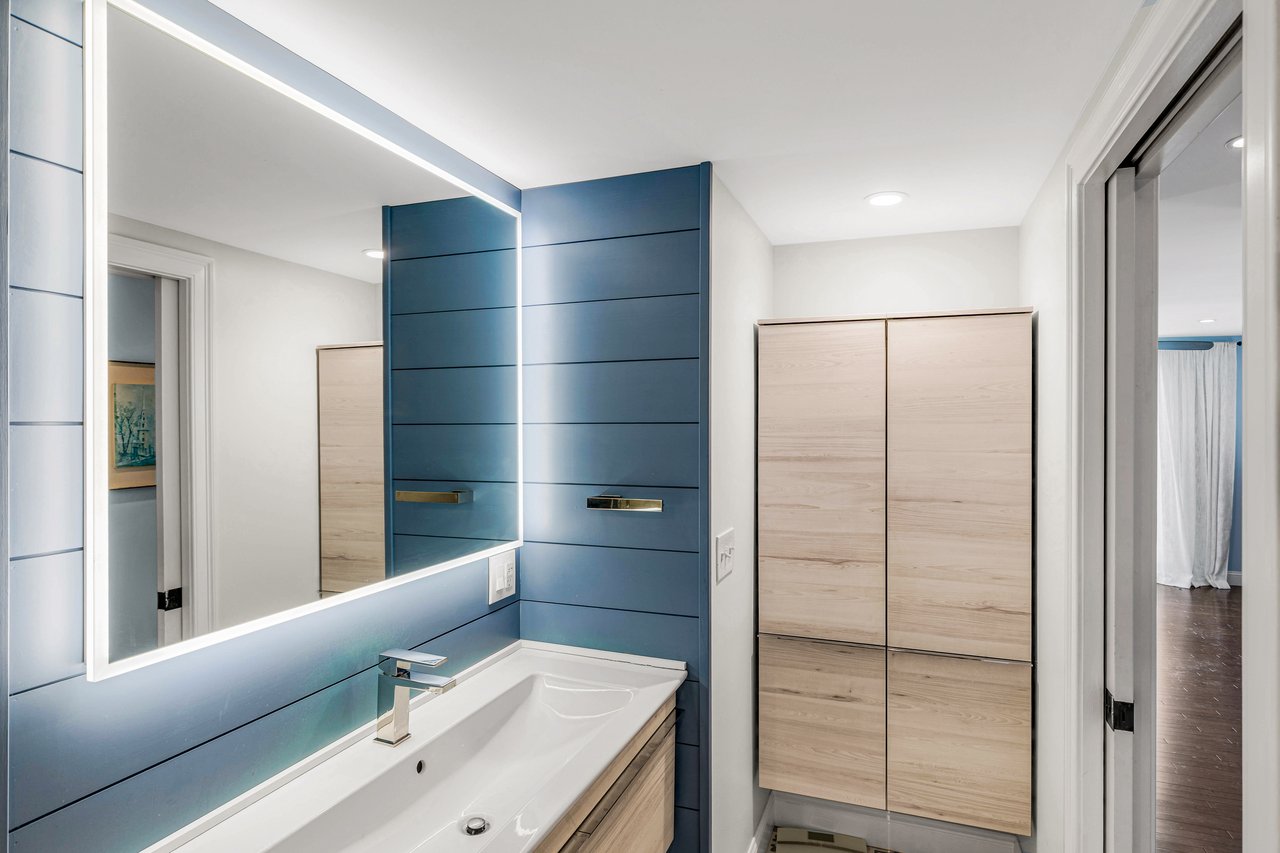 Water Street U:25