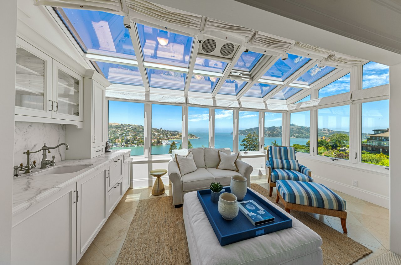 Iconic Belvedere View Estate