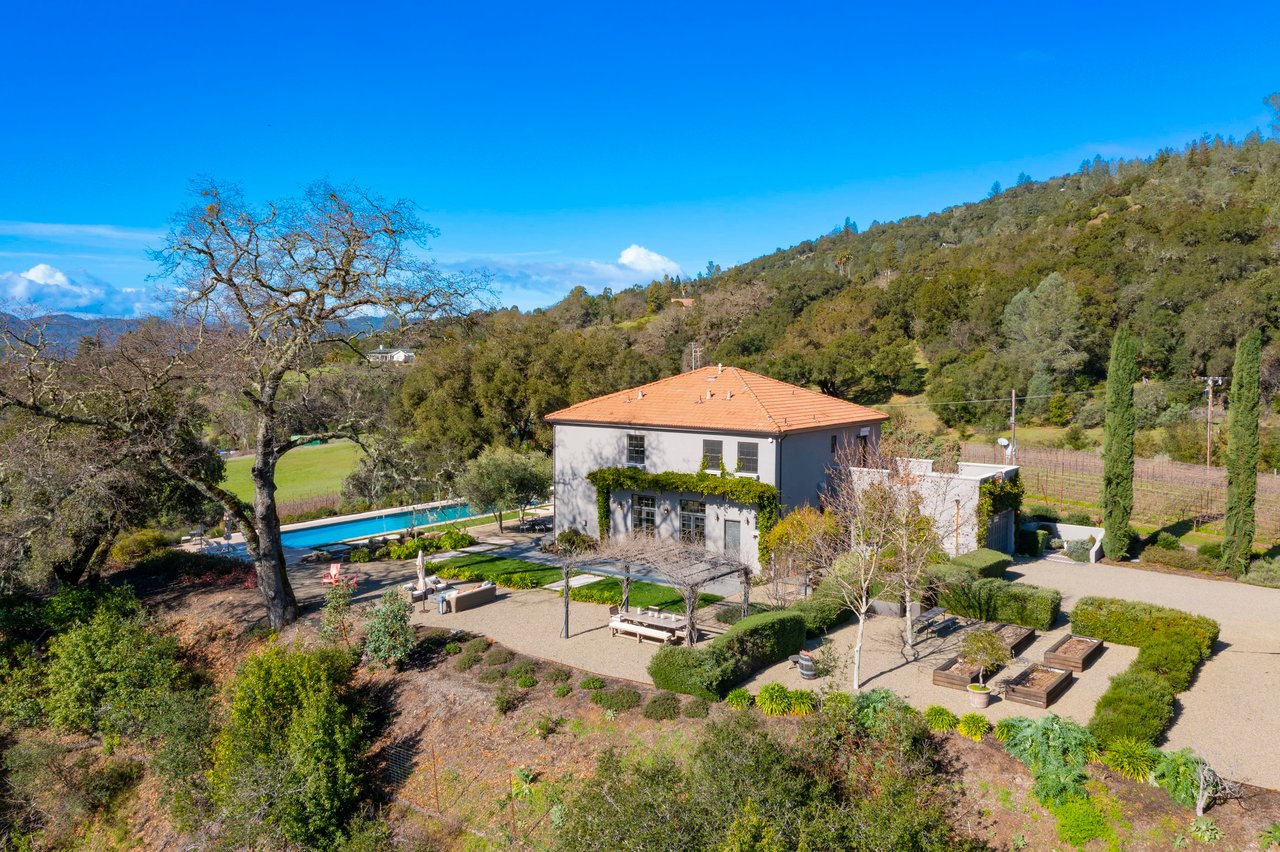 Modern Villa Estate