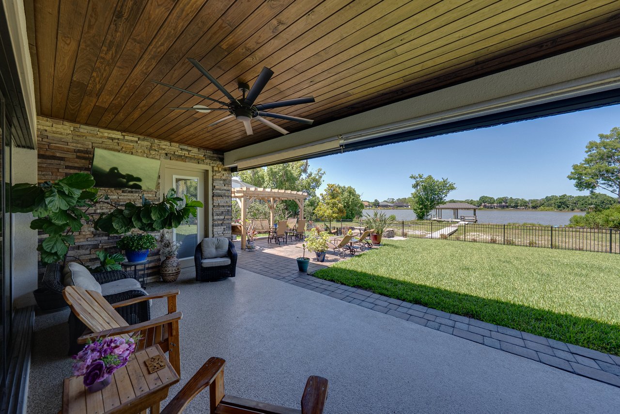6743 Sunset Vista Way 