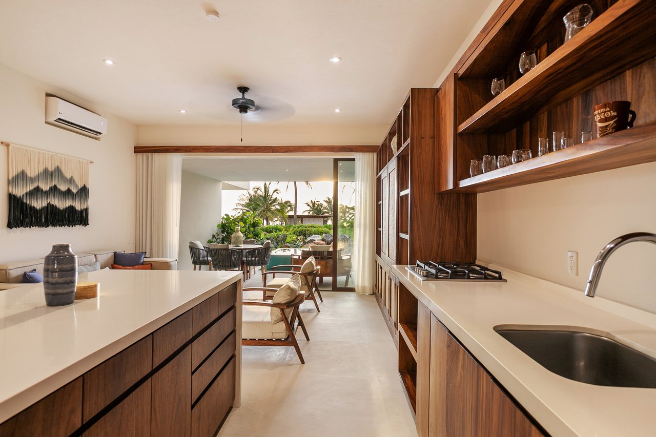 Marea Beachfront Villas G32