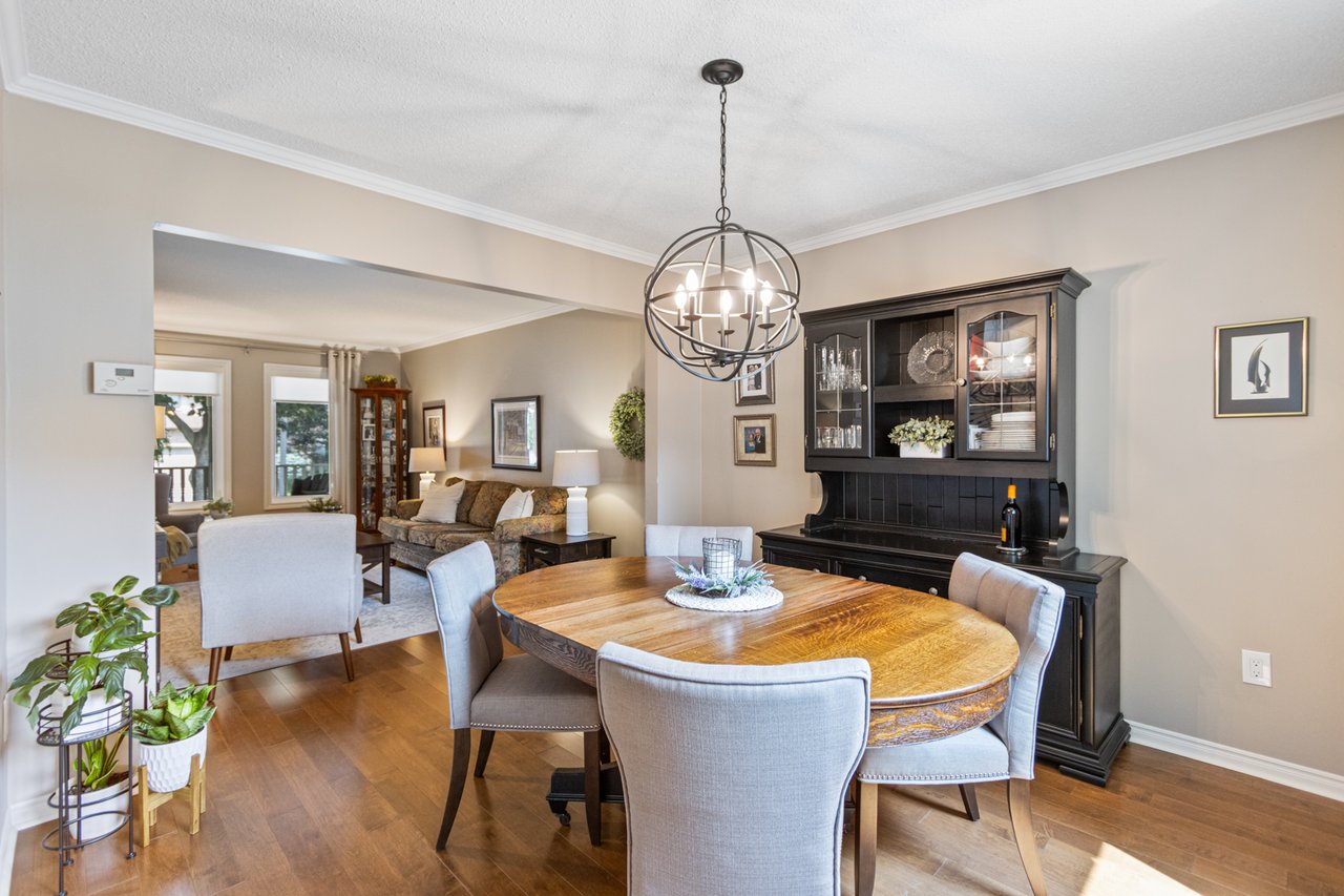 522 Malvern Cres Newmarket