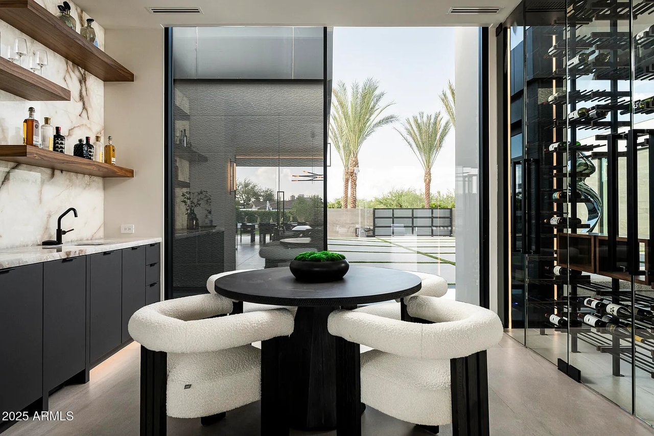 6911 E Jackrabbit Rd