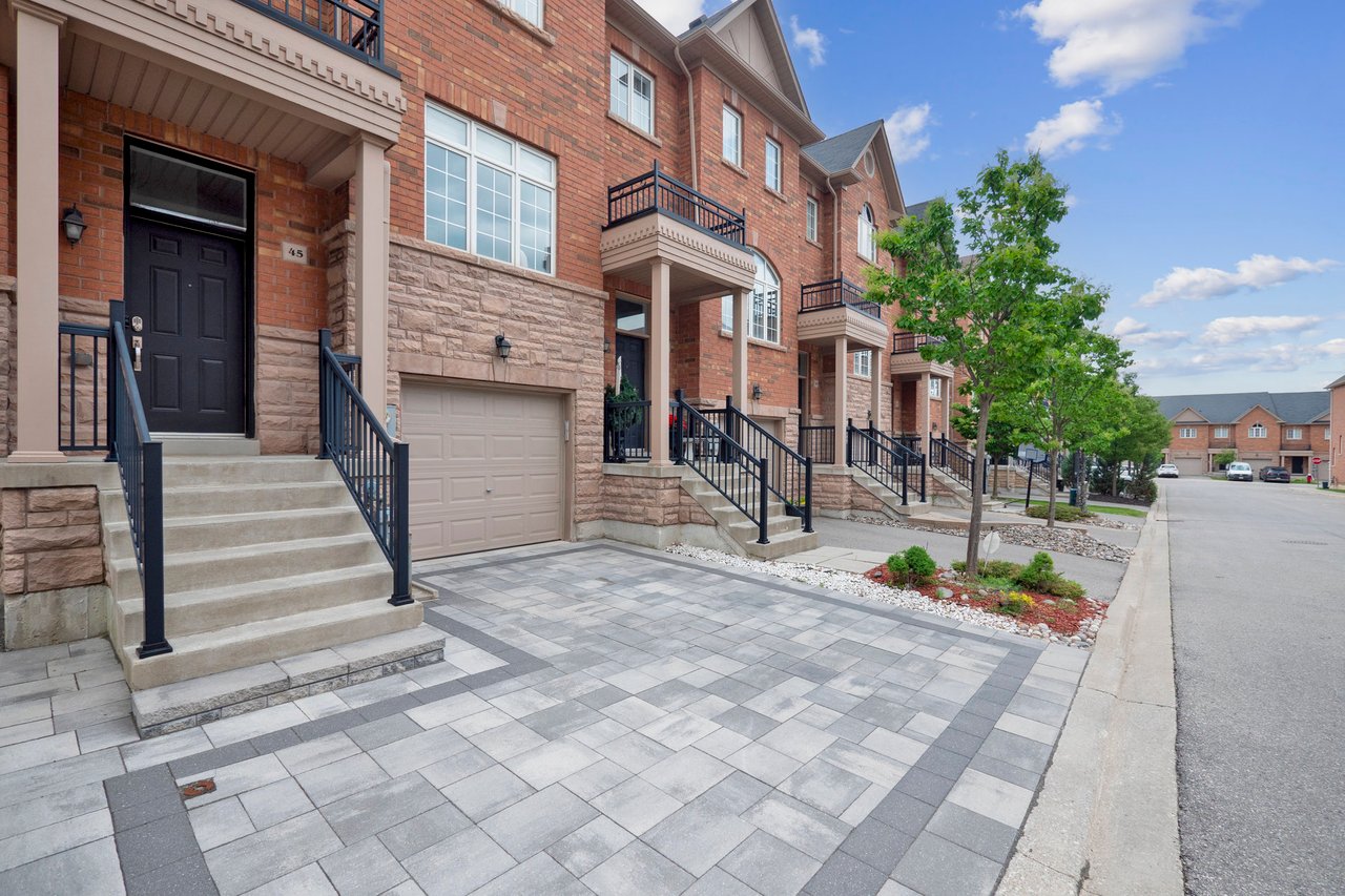 8777 Dufferin Street #45