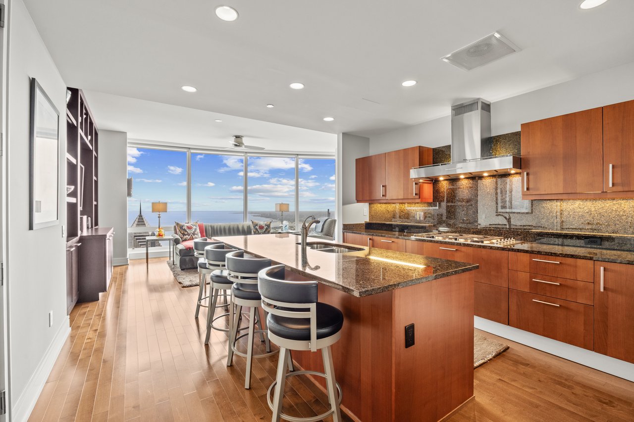401 N Wabash Ave Unit 74D
