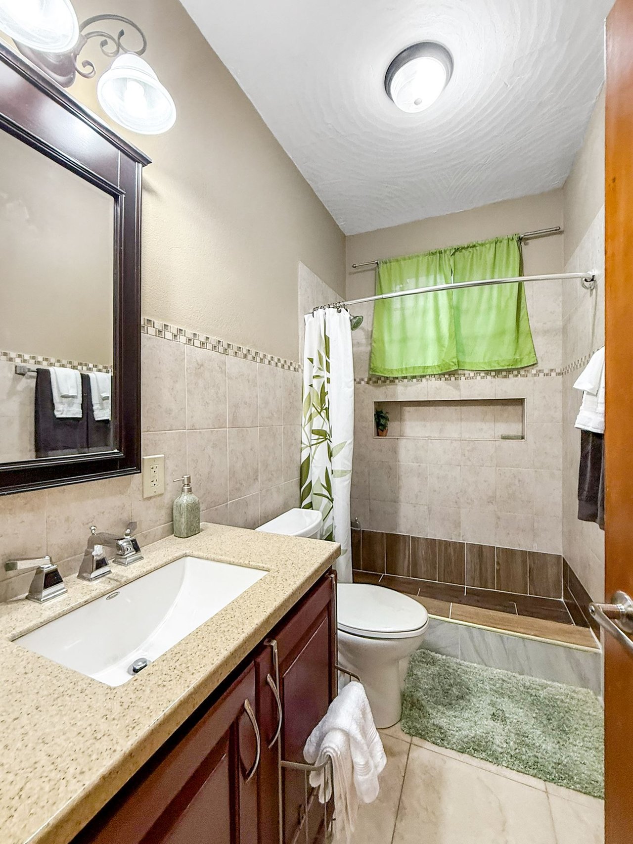 1091 Trunk Bay 3 Bedroom Home