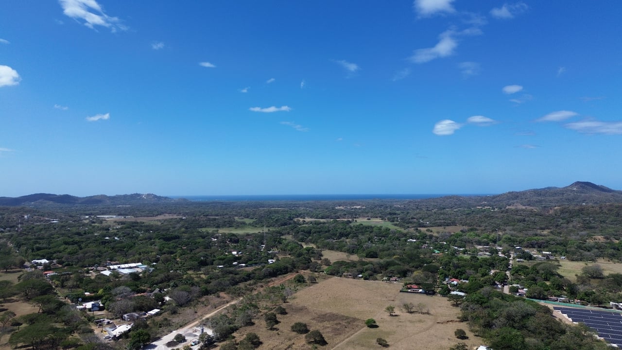 La Flora – An Exclusive Collection of 13 Estate Homesites - Huacas 