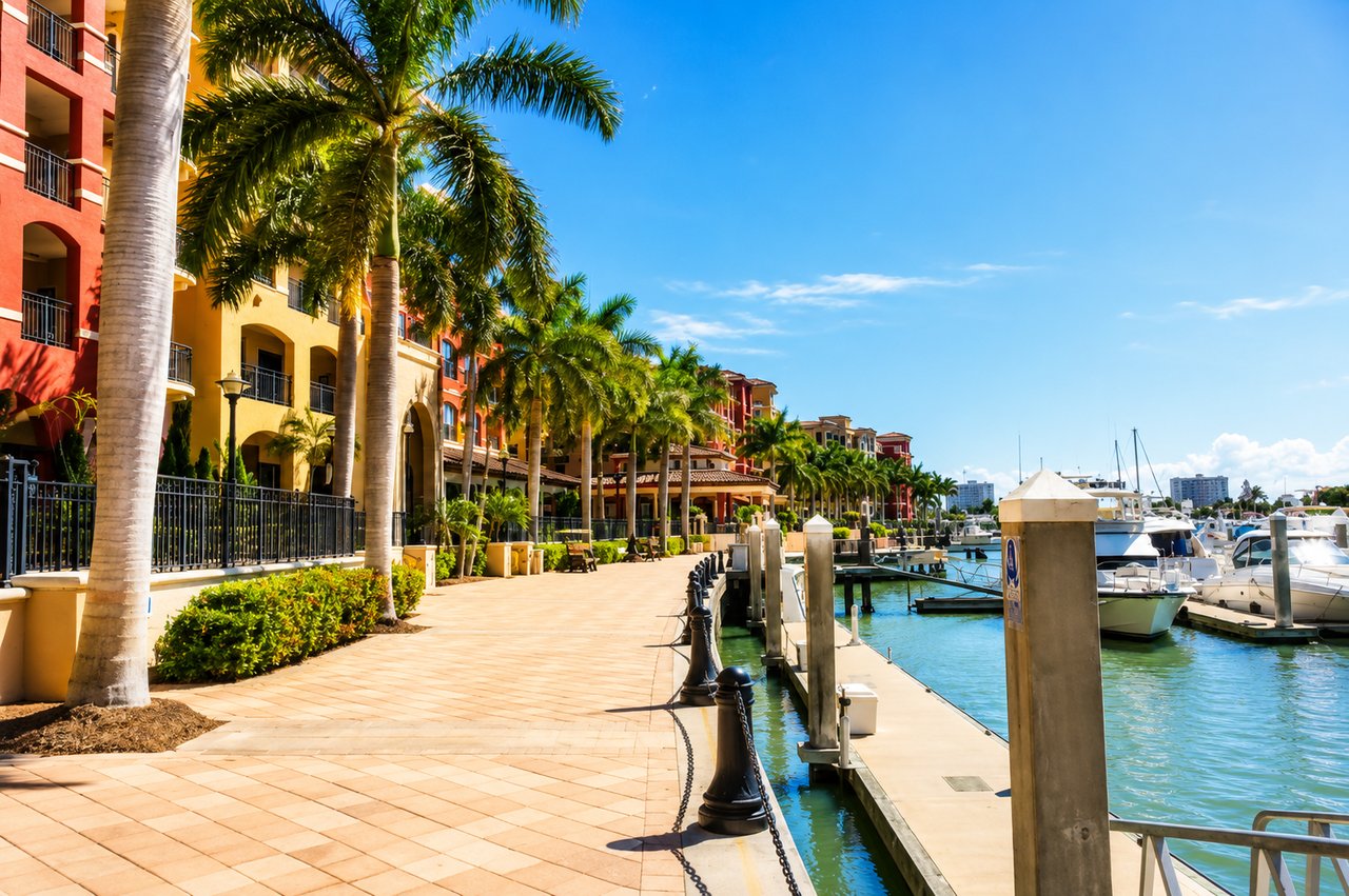 Esplanade Residences 