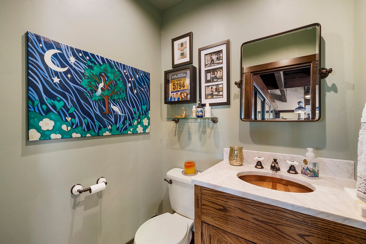 41005 Valle Vista
