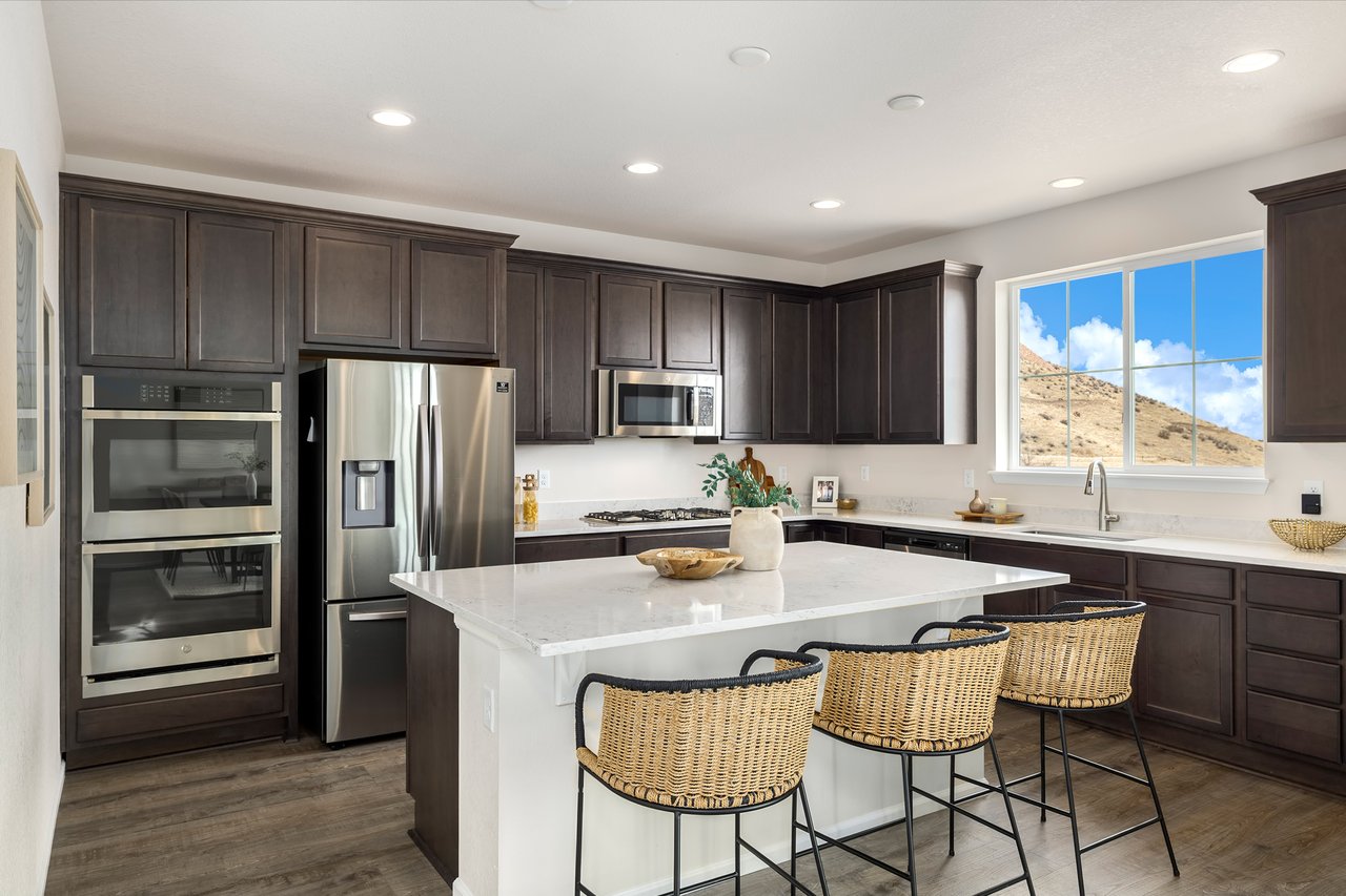 940 Oleander Street: Modern Meadows Masterpiece in Castle Rock