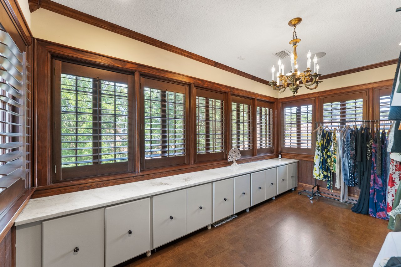 Avondale Tudor