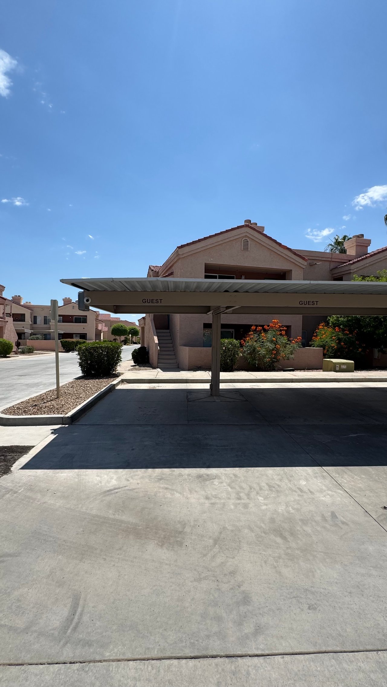 1650 Smoketree Ave S 121 (Rotary Beach/Park)