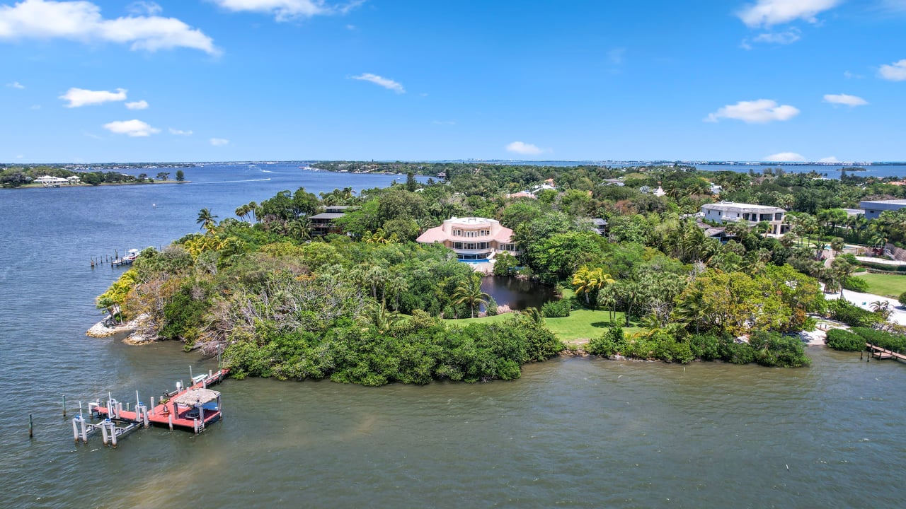 Sewalls Point Waterfront Estate