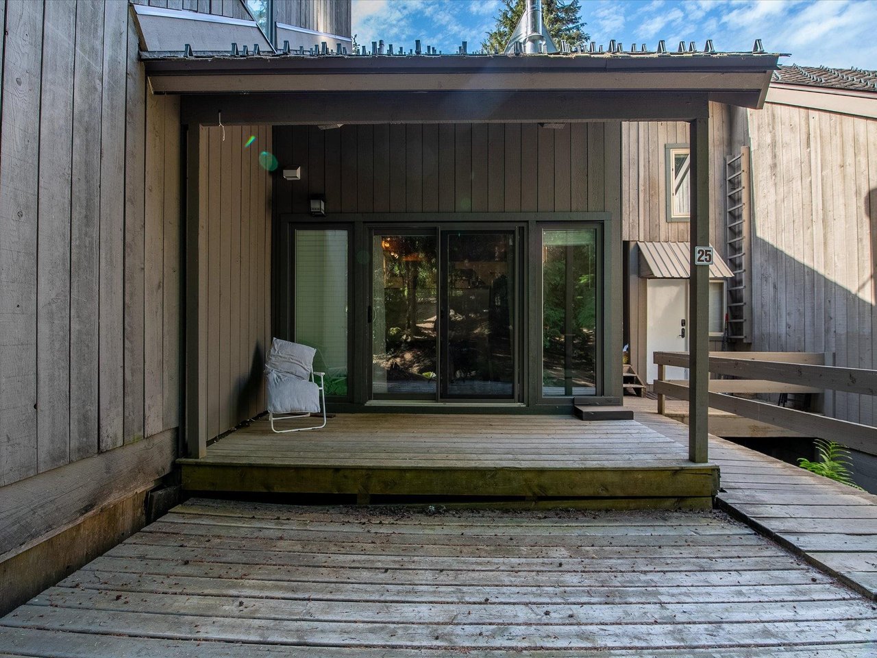 25-2301 Whistler Rd