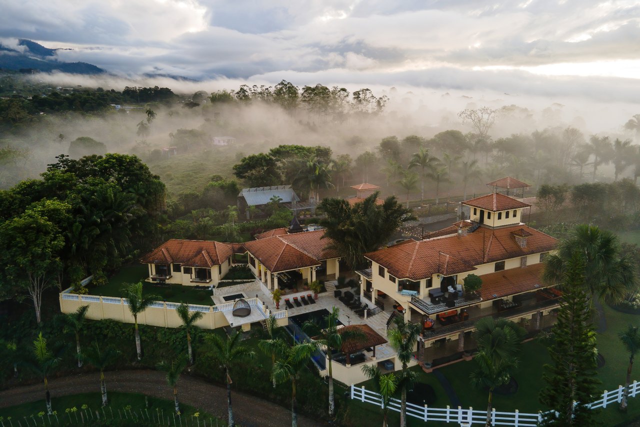 Grand Luxury Estate, Perez Zeledon, San Jose