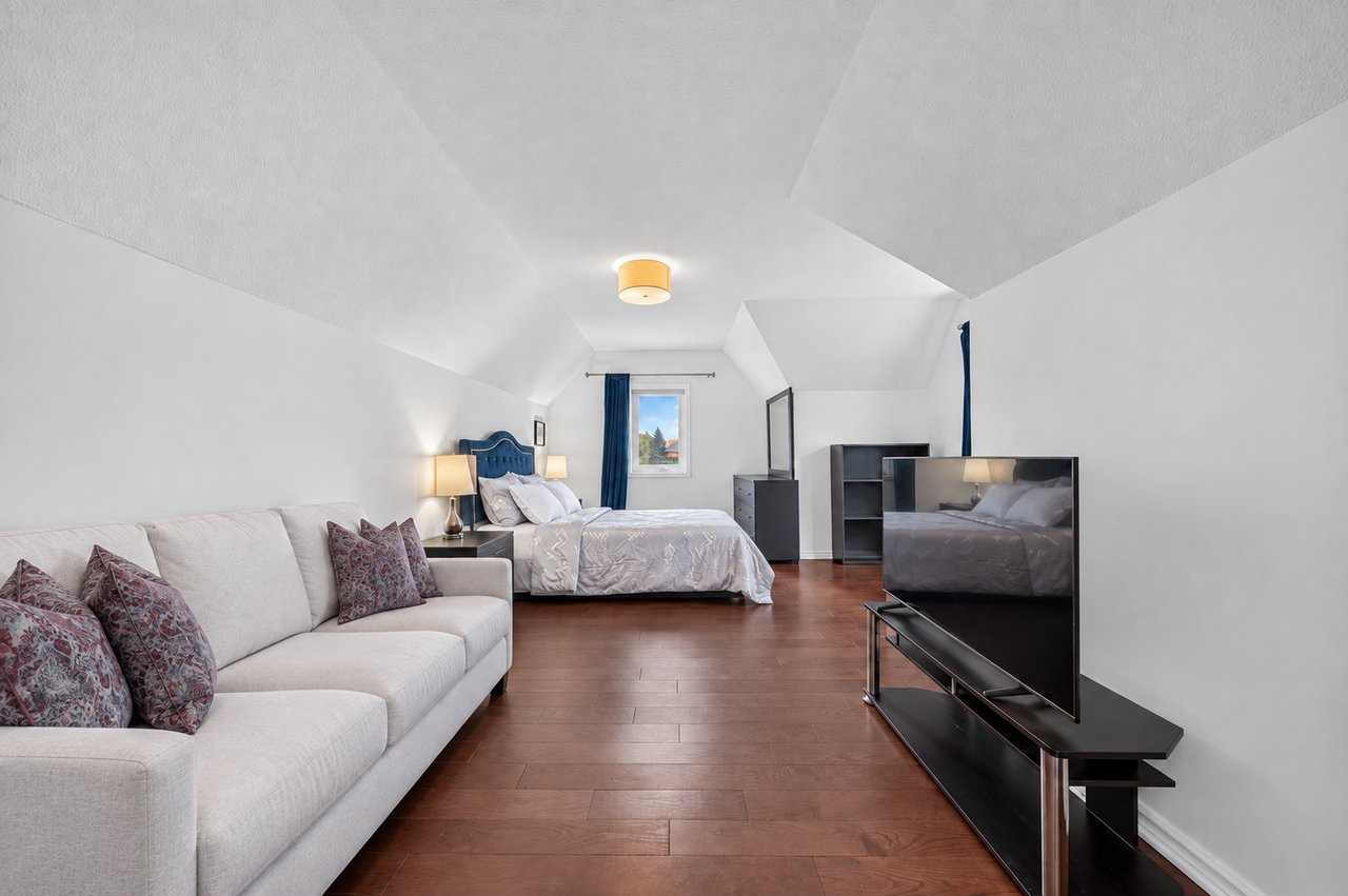 785 Quantra Crescent