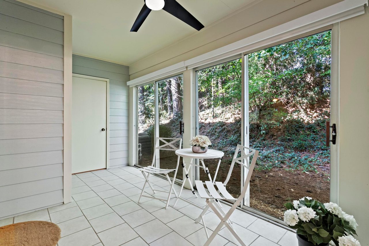 37 Muncy Court SE Update Condominium 