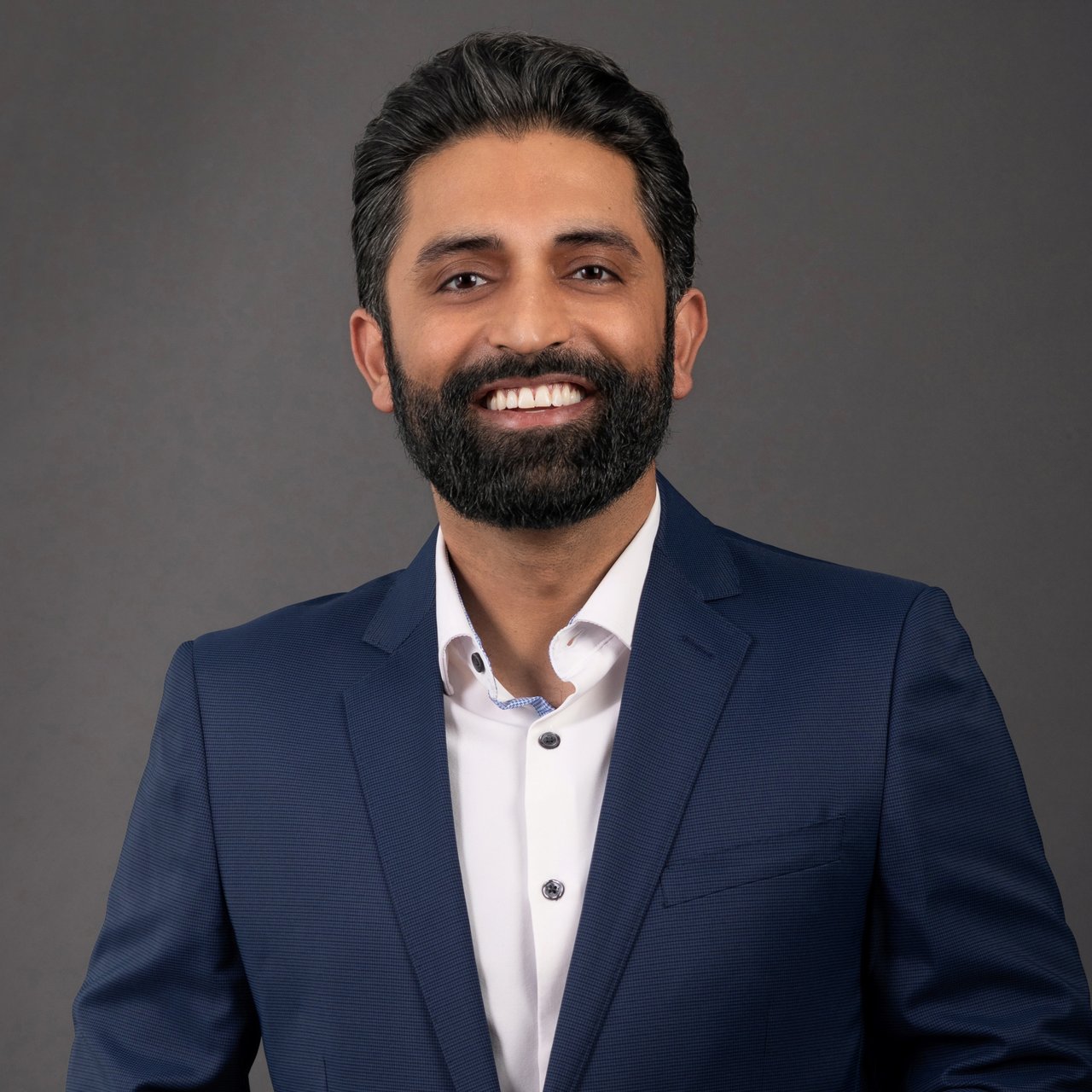 Akash Sandhu photo