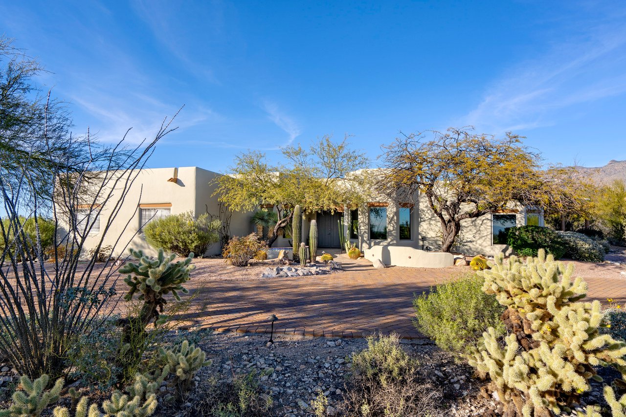 5115 N Corte De Catalonia