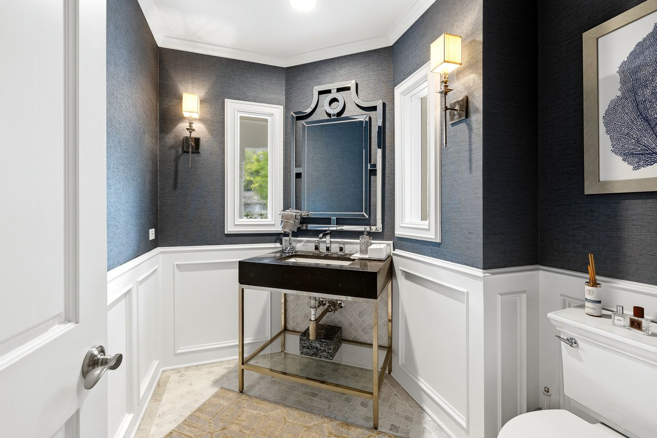 24317 Bridle Trail Rd