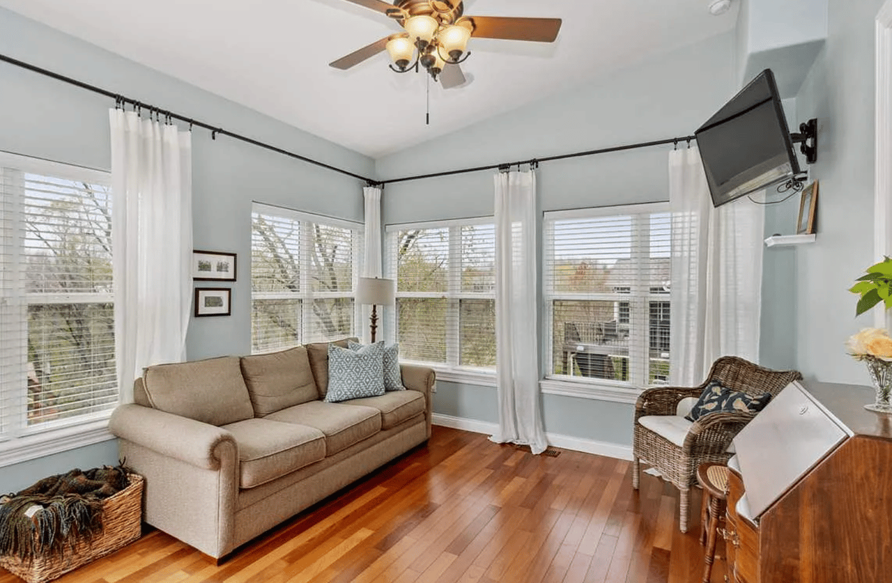 2002 Diamond Mil Cir