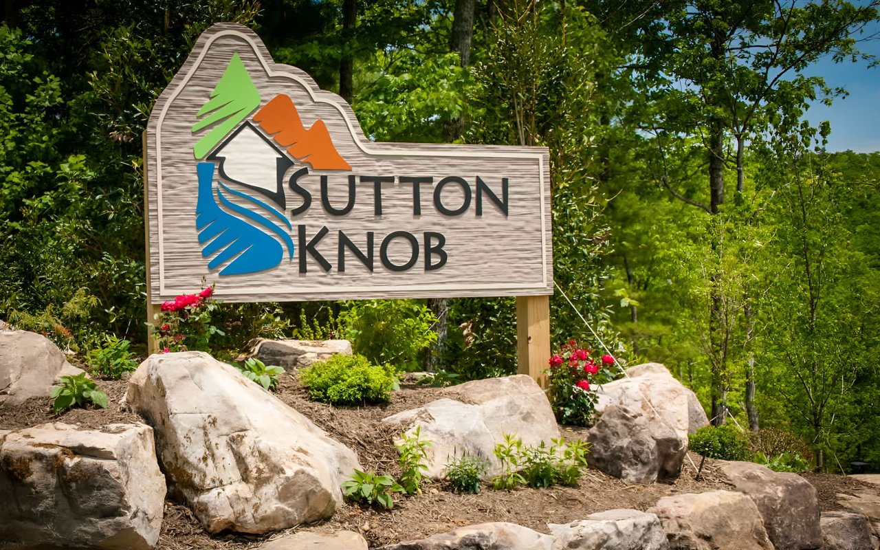 Sutton Knob