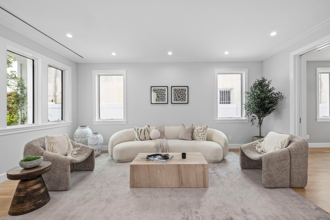 633 N Formosa Ave