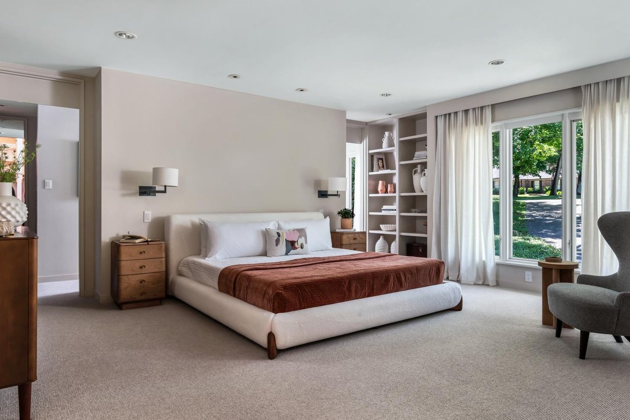 300 Sunnyside Drive: A Robinson Neil Bass Mid-Century Masterwork in Historic Belle Meade