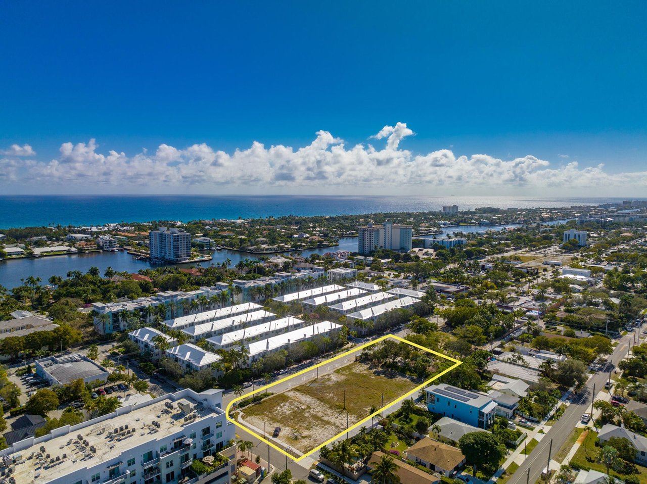 318 SE 5th Ave A301
