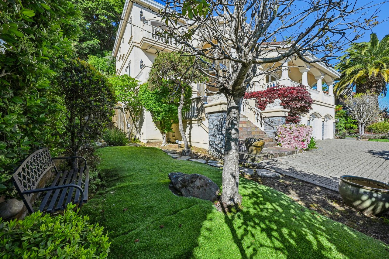 17 Heron Drive | Strawberry