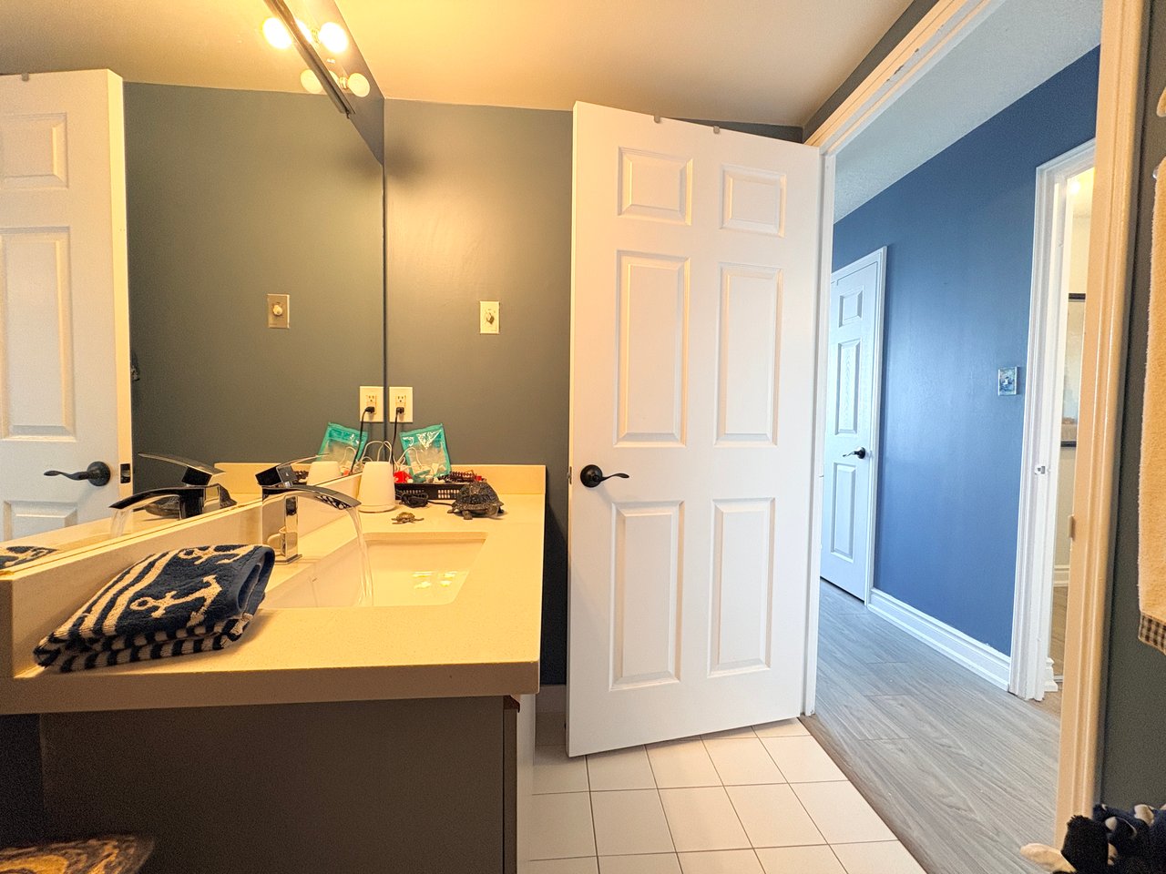 1001 Cedarglen Gate #522