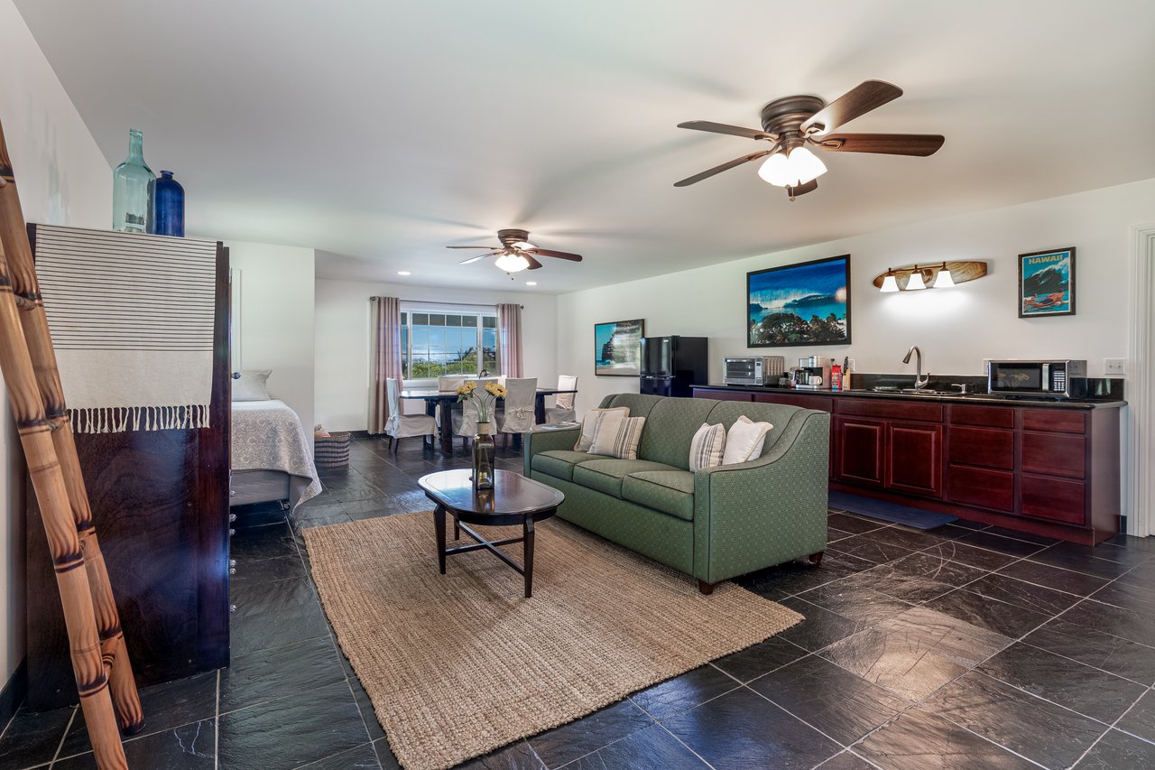 The Green Pineapple Estate