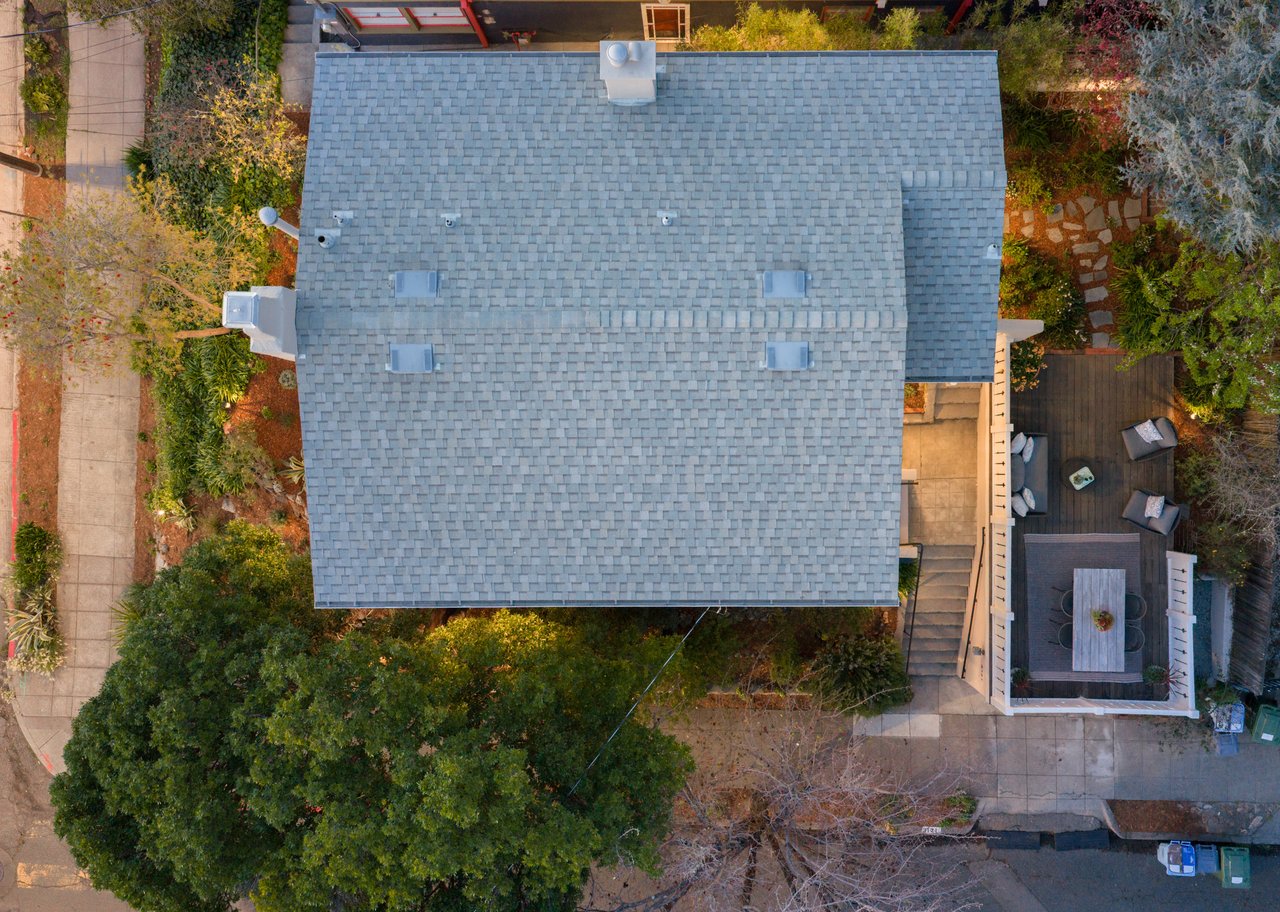 2121 Eunice Street