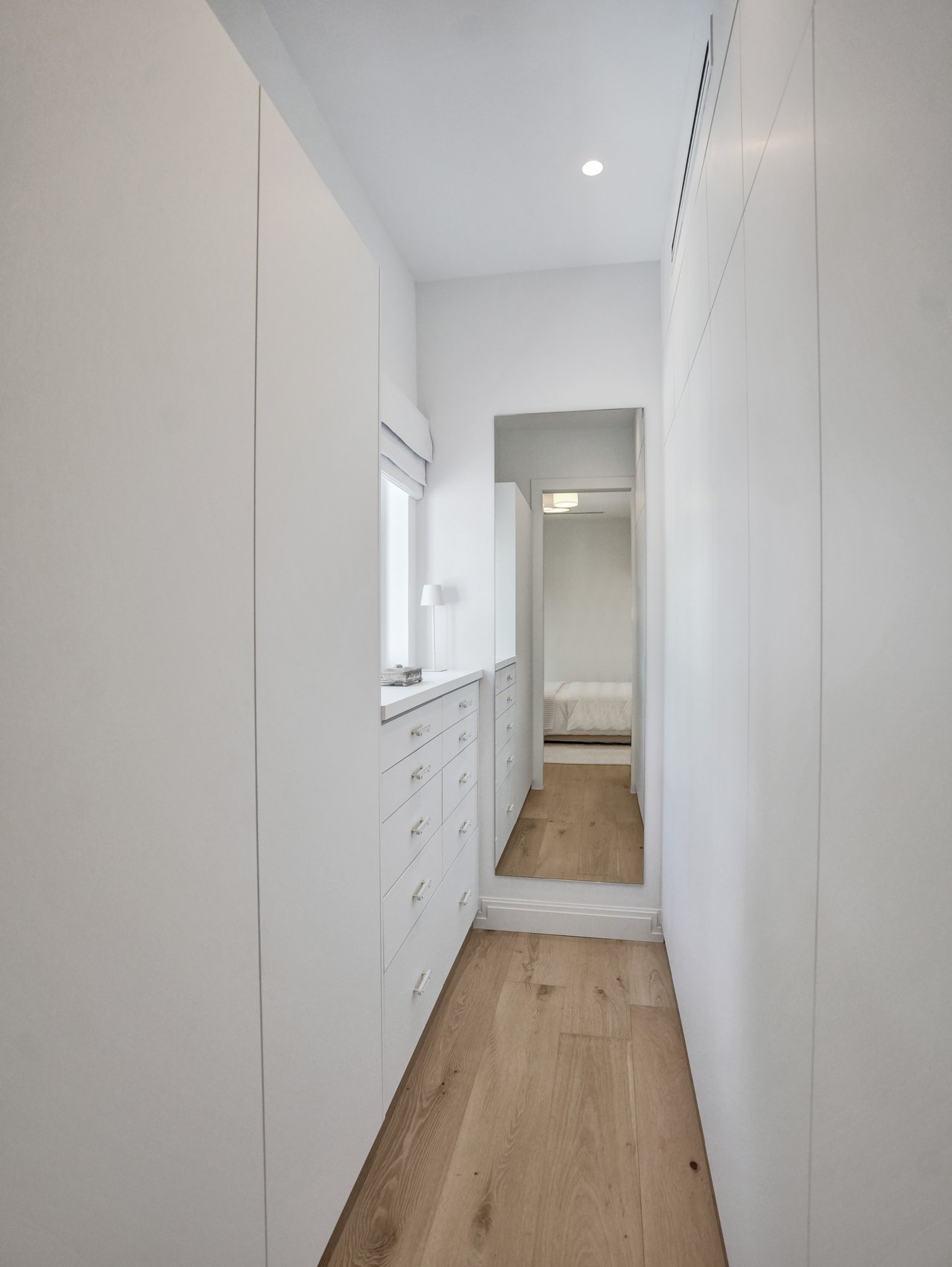 30  S Compass Dr
