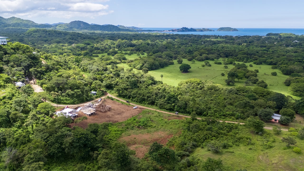 Lot Norte – Potrero | 5,000 m² Flat Build-Ready Lot Near the Beach