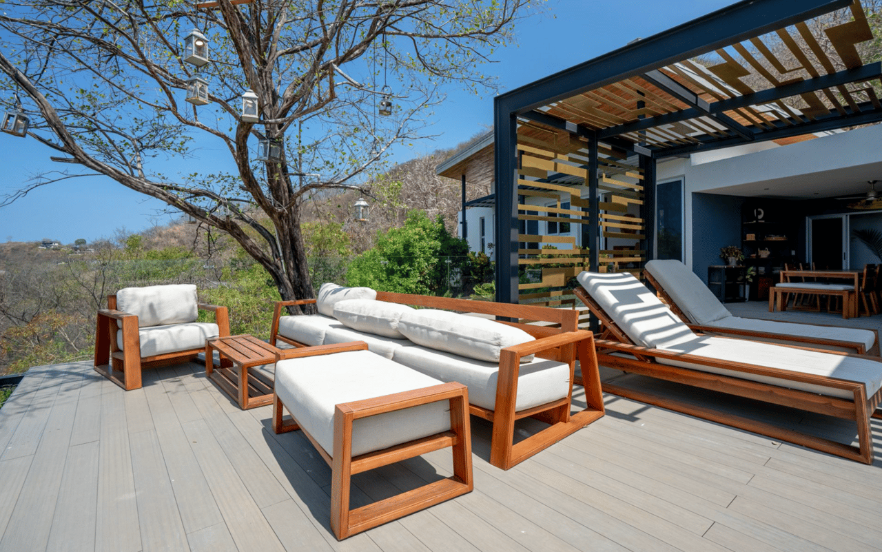 Casa Alta - Las Ventanas - Modern Tropical Oasis