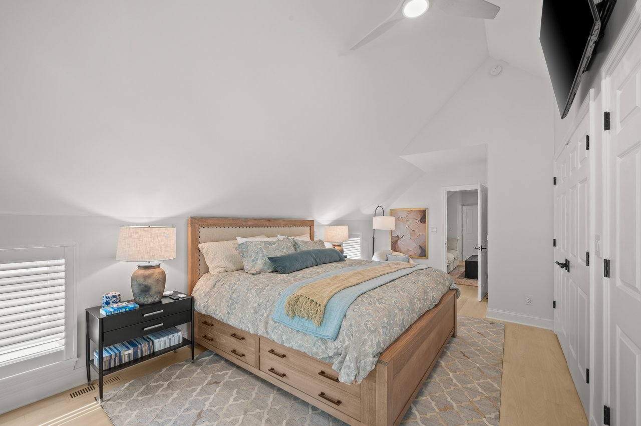 909 Lions Park Drive